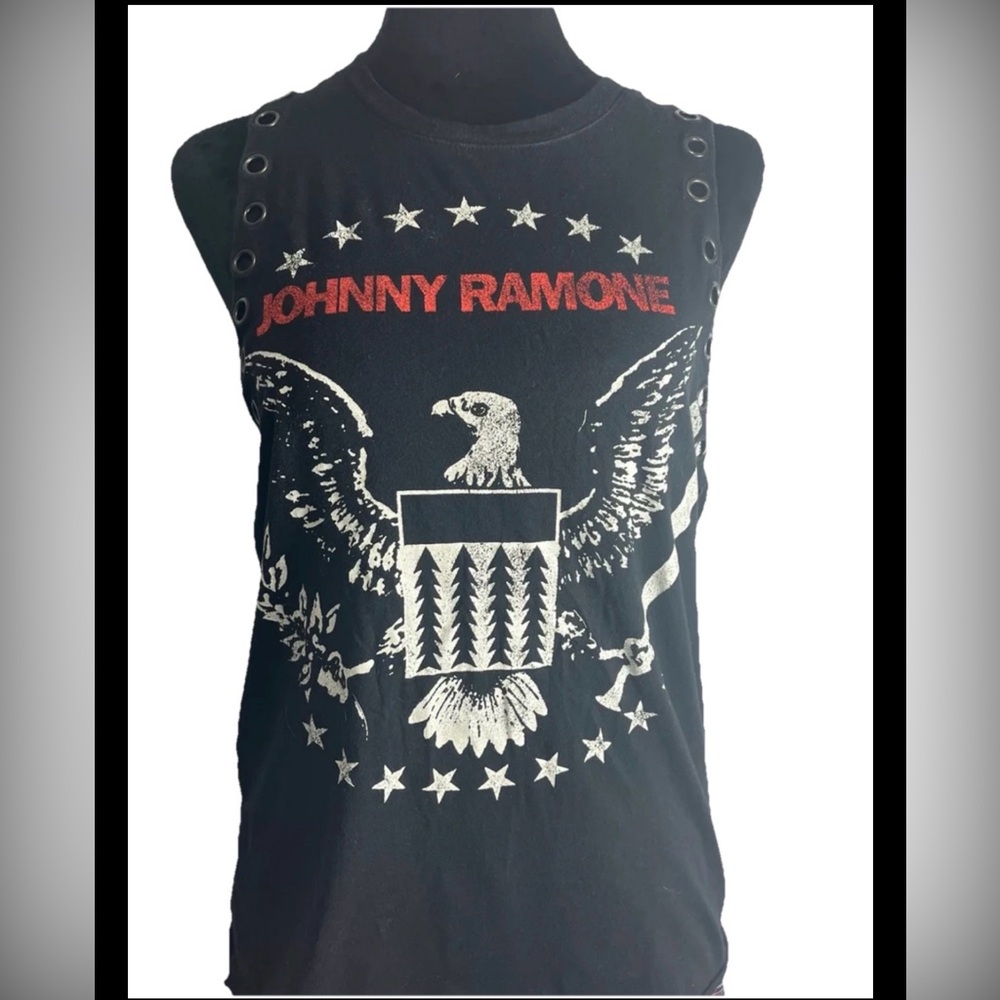 VNTG Women’s Johnny Ramone Punk Ramones Tank Top Black By Cinder Block Small